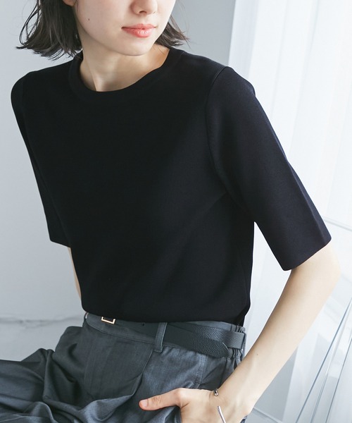 ROPE' PICNIC（ロペピクニック）の「【UVカット・接触冷感・イージーケア】八方映えニット ハーフスリーブサマーニット/新色追加（ニット/セーター・レディース・カーキ/ホワイト系その他6/ホワイト系その他5/オフホワイト/ブラック系その他2/ピンク系その他2/グリーン系その他/ベージュ/ブラウン/サックスブルー/レッド/ブラック・38）」の5枚目の写真