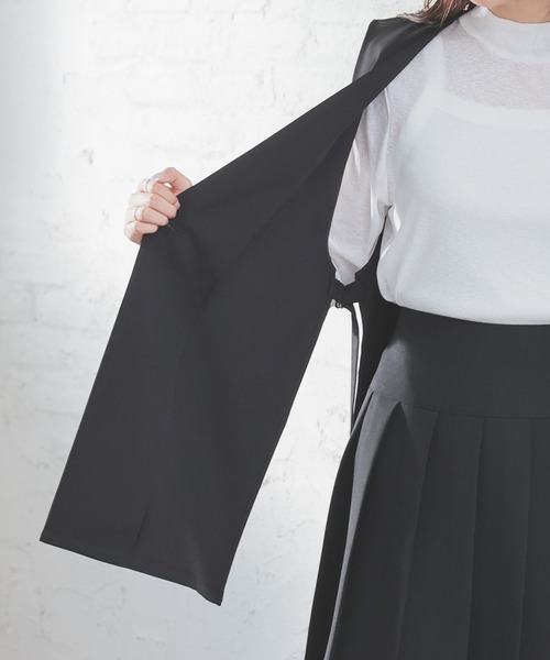 Honeys(ハニーズ)の「【ハニさら・接触冷感・抗菌防臭】脇ベルトベスト(ベスト・レディース・ベージュ/ブラック/杢グレー・L/LL/M/S/3L)」の8枚目の写真