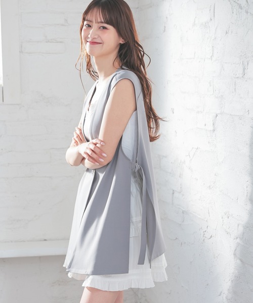 Honeys(ハニーズ)の「【ハニさら・接触冷感・抗菌防臭】脇ベルトベスト(ベスト・レディース・ベージュ/ブラック/杢グレー・L/LL/M/S/3L)」の11枚目の写真