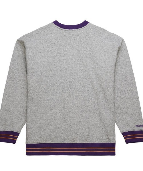 Mitchell&Ness(ミッチェル&ネス)の「Mitchell & Ness NBA FULL FIELD SATIN FLEECE CREW VINTAGE LOGO(ミッチェル&ネス NBA フルフィールド サテン フリース クルー ヴィンテージロゴ)(スウェット・メンズ・グレー系1/グレー系2・LARGE/MEDIUM/X-LARGE)」の6枚目の写真