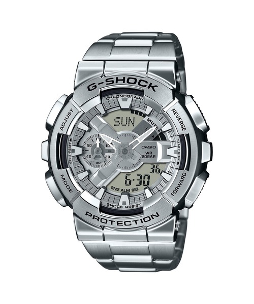 G-SHOCK(ジーショック)の「GM-110シリーズ / Metal Coveredライン / GM-110D-8AJF(アナログ腕時計・メンズ・シルバー・FREE)」の1枚目の写真