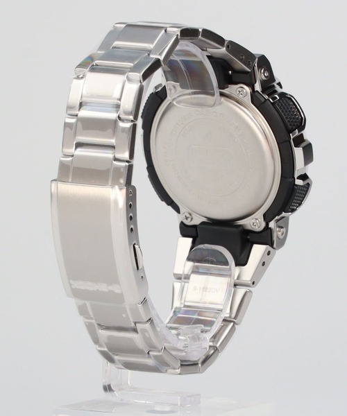 G-SHOCK(ジーショック)の「GM-110シリーズ / Metal Coveredライン / GM-110D-8AJF(アナログ腕時計・メンズ・シルバー・FREE)」の10枚目の写真