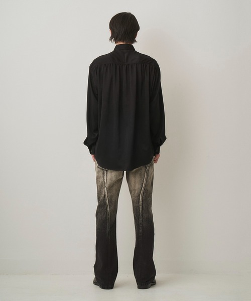 Juha（ユハ）の「HUSH GATHER L/S SHIRT（シャツ/ブラウス・メンズ・ホワイト/ボルドー/ブラック・3/4）」の11枚目の写真