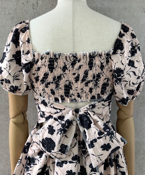 meJane（ミージェーン）の「ボタニカル柄バックオープンリボン ミニワンピース（ワンピース・レディース・クリーム・M/L）」の16枚目の写真