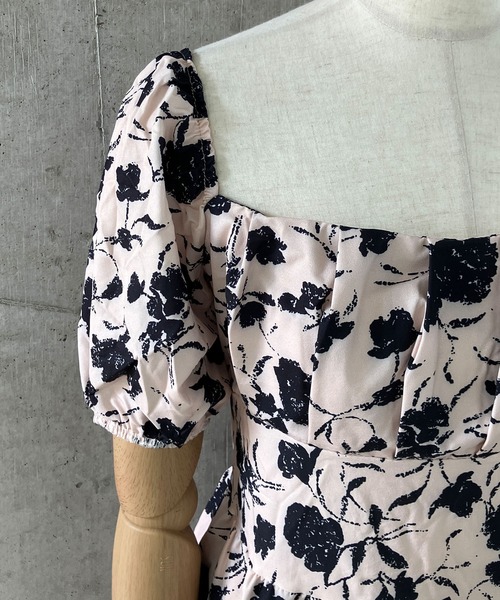 meJane（ミージェーン）の「ボタニカル柄バックオープンリボン ミニワンピース（ワンピース・レディース・クリーム・M/L）」の15枚目の写真