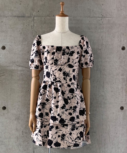 meJane（ミージェーン）の「ボタニカル柄バックオープンリボン ミニワンピース（ワンピース・レディース・クリーム・M/L）」の11枚目の写真