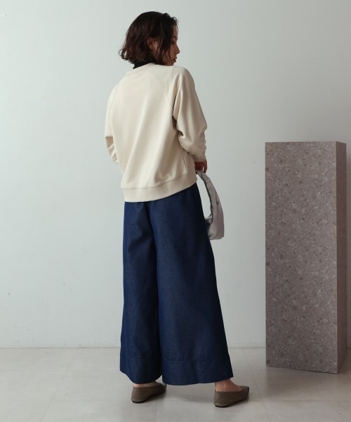 Bou Jeloud(ブージュルード)の「ライトデニムフレアパンツ(デニムパンツ・レディース・ブルー/インディゴブルー・MEDIUM)」の5枚目の写真