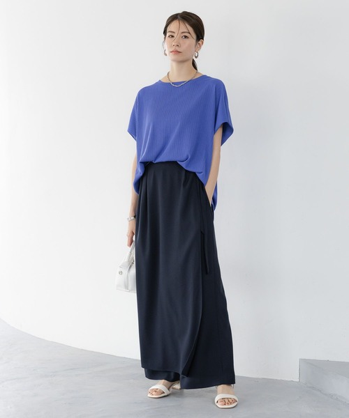 Elura(エルーラ)の「ドレスアップリブドルマンプルオーバー/326352(Tシャツ/カットソー・レディース・ブルー/カーキ/ホワイト/ネイビー・MEDIUM/LARGE)」の13枚目の写真