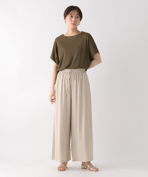 Elura(エルーラ)の「ドレスアップリブドルマンプルオーバー/326352(Tシャツ/カットソー・レディース・ブルー/カーキ/ホワイト/ネイビー・MEDIUM/LARGE)」の22枚目の写真