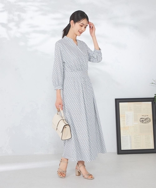 a.v.v(アーヴェヴェ)の「カシュクール柄ワンピース(ワンピース・レディース・ホワイト・38/40/34/36/42)」の17枚目の写真