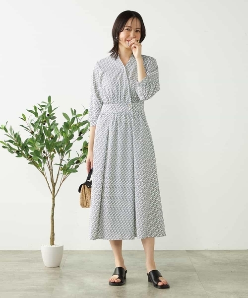 a.v.v(アーヴェヴェ)の「カシュクール柄ワンピース(ワンピース・レディース・ホワイト・38/40/34/36/42)」の7枚目の写真
