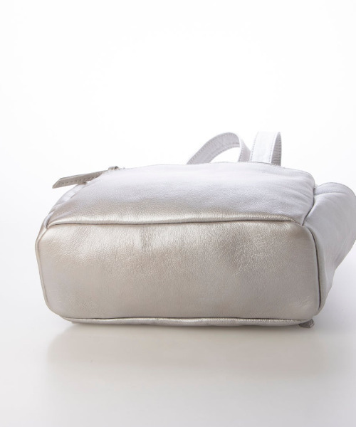 ペルケ perche / ダブルジッパー牛革バックパック（バックパック