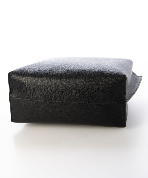 cache cache（カシュ カシュ）の「カシュカシュ cachecache / A4セパレートパーテーショントート（トートバッグ・レディース・ブラック/ベージュ系その他2/シルバー・FREE）」の5枚目の写真