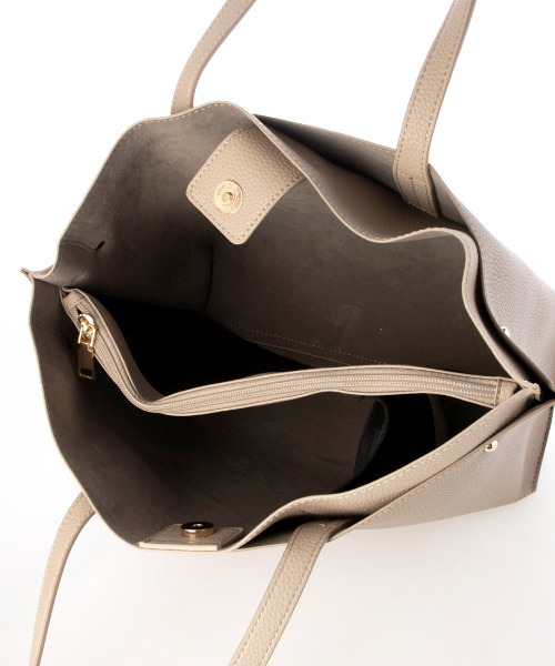 cache cache（カシュ カシュ）の「カシュカシュ cachecache / A4セパレートパーテーショントート（トートバッグ・レディース・ブラック/ベージュ系その他2/シルバー・FREE）」の10枚目の写真