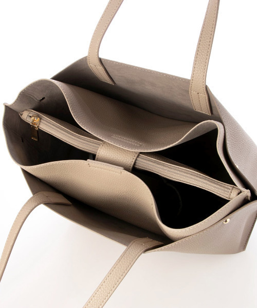 cache cache（カシュ カシュ）の「カシュカシュ cachecache / A4セパレートパーテーショントート（トートバッグ・レディース・ブラック/ベージュ系その他2/シルバー・FREE）」の11枚目の写真