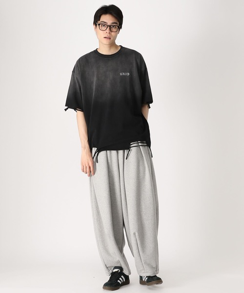 LAND MUSEUM(ランドミュージアム)の「LAND MUSEUM/ルーズダメージT(Tシャツ/カットソー・メンズ・ブラック/ベージュ・FREE)」の3枚目の写真