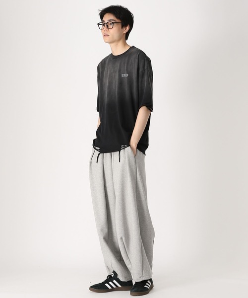 LAND MUSEUM(ランドミュージアム)の「LAND MUSEUM/ルーズダメージT(Tシャツ/カットソー・メンズ・ブラック/ベージュ・FREE)」の4枚目の写真