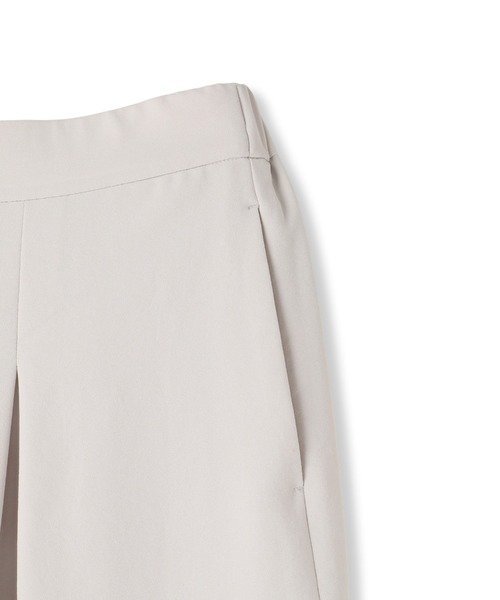 LAUTREAMONT（ロートレアモン）の「【一部店舗限定販売】キレイ×リラックス ガウチョパンツ≪洗濯機で洗える≫（その他パンツ・レディース・ブラック/チャコールグレー/ベージュ・9号/7号）」の5枚目の写真