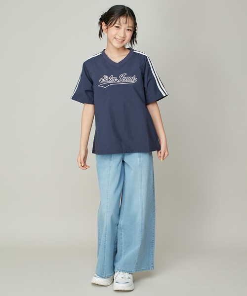 SISTER JENNI(SISTER JENNI)の「【シャカシャカ素材】Vネックタフタユニフォーム風ビッグT(Tシャツ/カットソー・キッズ・サックスブルー/オフホワイト/ネイビー・130cm/140cm/150cm/160cm)」の20枚目の写真