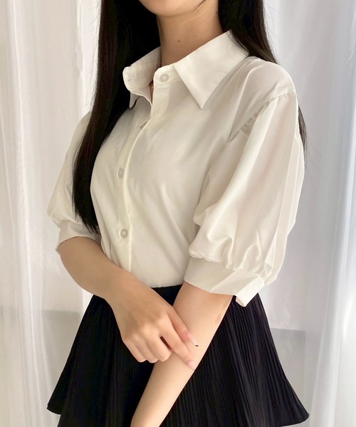 merrylatte（メリーラテ）の「シンプルパフスリーブ半袖ブラウス（シャツ/ブラウス・レディース・ホワイト・MEDIUM）」の6枚目の写真