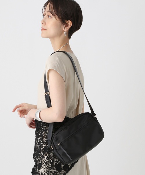 Elura（エルーラ）の「レザーコンビショルダーバッグ/328628（ハンドバッグ・レディース・ブラック/カーキ・ONE SIZE）」の3枚目の写真