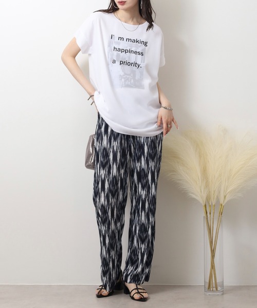BRODIAEA(ブローディア)の「BRODIAEA オーガンジー重ねプリント半袖カットソー(Tシャツ/カットソー・レディース・ブルーグリーン/オフホワイト/ピンク/ブラック/グレイッシュベージュ・40)」の9枚目の写真