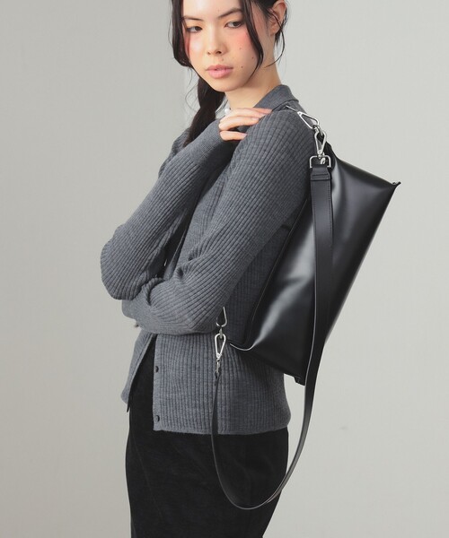 Ray BEAMS(レイビームス)の「ワイド 2WAY バッグ(トートバッグ・レディース・ダークブラウン/ブラック・ONE SIZE)」の18枚目の写真