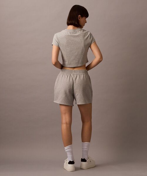 Calvin Klein（カルバン・クライン）の「モノグラム ロゴショートパンツ（その他パンツ・レディース・グレー・M/S/XS）」の5枚目の写真