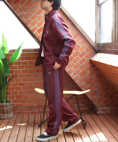 ８(eight)（エイト）の「トラックジャケット セットアップ（ジャージ・メンズ・ワイン/クリーム/ブラウン/チャコール/サンドベージュ/ブラウン系その他/ワイン系1・LARGE/MEDIUM）」の21枚目の写真