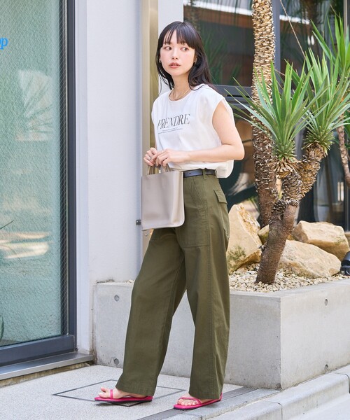 FREAK'S STORE（フリークスストア）の「ノースリーブ ロゴTシャツ/フレンチスリーブ 箔プリントTシャツ（Tシャツ/カットソー・レディース・オフホワイト/ブラック/ブラウン・ﾌﾘ-）」の6枚目の写真