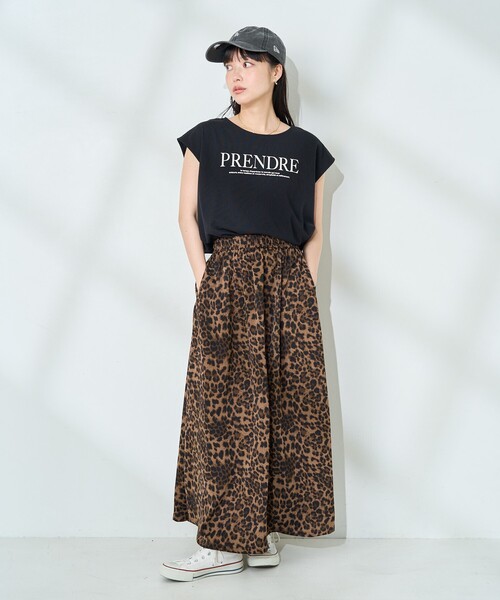 FREAK'S STORE（フリークスストア）の「ノースリーブ ロゴTシャツ/フレンチスリーブ 箔プリントTシャツ（Tシャツ/カットソー・レディース・オフホワイト/ブラック/ブラウン・ﾌﾘ-）」の14枚目の写真