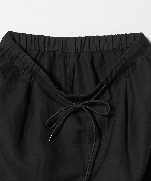 green label relaxing(グリーンレーベルリラクシング)の「BREEZE LINEN ブリーズリネン カーゴ パンツ(カーゴパンツ・レディース・ブラック/モカ・36/38)」の8枚目の写真