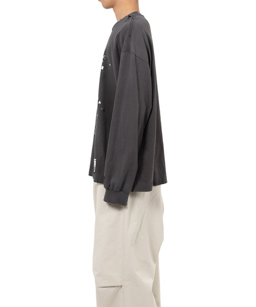 Maison MIHARA YASUHIRO(メゾンミハラヤスヒロ)の「Dog Printed Embellished Distressed Long Sleeve T-shirt(Tシャツ/カットソー・メンズ・ホワイト/ブラック/グレー・44/46/48)」の7枚目の写真