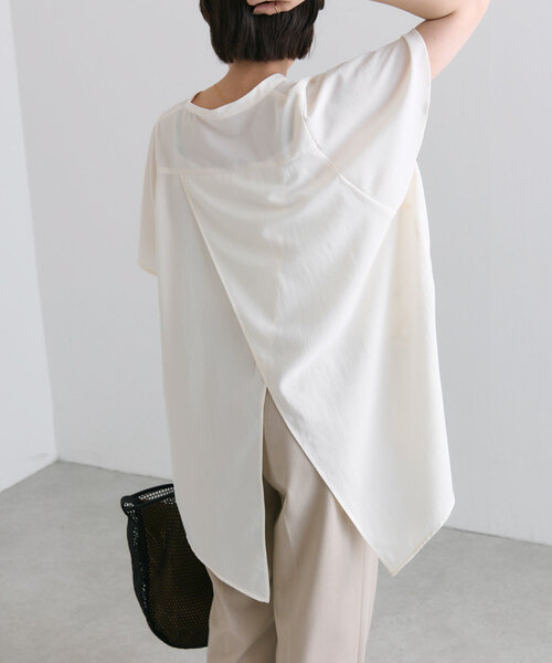ear PAPILLONNER(イアパピヨネ)の「ケープブラウス【SUM1 STYLE(スミスタイル)】(シャツ/ブラウス・レディース・カーキ/ホワイト・FREE)」の6枚目の写真
