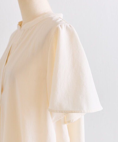 ear PAPILLONNER(イアパピヨネ)の「ケープブラウス【SUM1 STYLE(スミスタイル)】(シャツ/ブラウス・レディース・カーキ/ホワイト・FREE)」の22枚目の写真