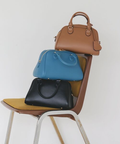 le.coeur blanc（ルクールブラン）の「フェイクレザーボストンBAG（ボストンバッグ・レディース・ベージュ/ブルー/ブラック・FREE）」の3枚目の写真