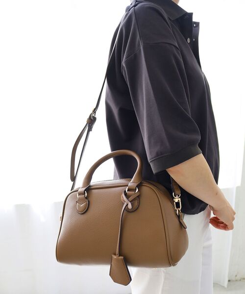 le.coeur blanc（ルクールブラン）の「フェイクレザーボストンBAG（ボストンバッグ・レディース・ベージュ/ブルー/ブラック・FREE）」の7枚目の写真