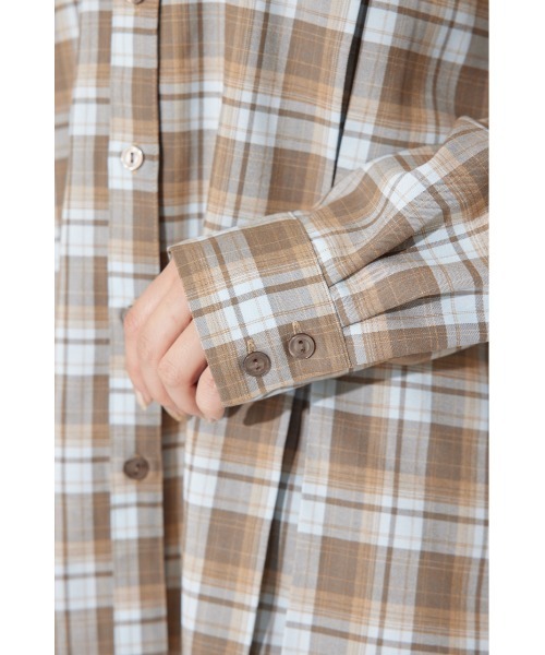 rienda(リエンダ)の「【AKB48 千葉恵里さん着用】オーバールーズシャツトップス 秋服(シャツ/ブラウス・レディース・ピンク/ブラック/ライトブルー・FREE)」の11枚目の写真