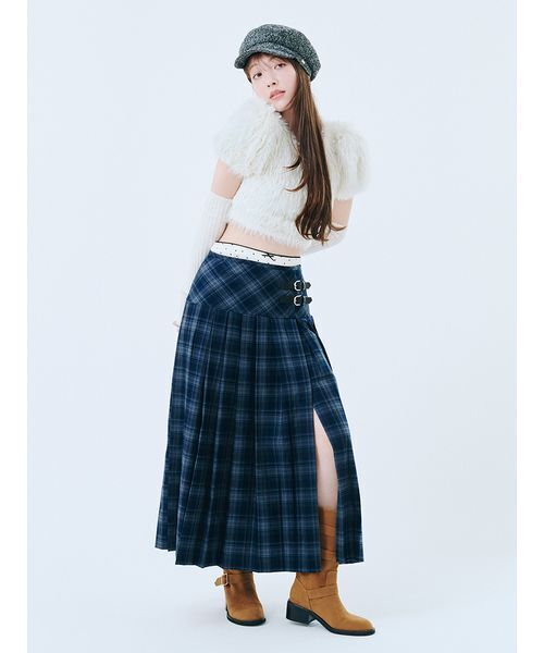 LILY BROWN（リリーブラウン）の「サテンミディナロースカート