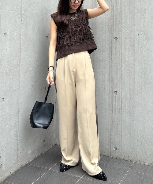 ISOOK（アイスー）の「【ISOOK / アイスー】サイドラインワイドスラックス / ラインパンツ ワイドパンツ ハイウエスト ドローコード ドロスト 黒 グレー ベージュ ZOZOTOWN限定（スラックス・レディース・ブラック/グレー/ベージュ・FREE）」の10枚目の写真