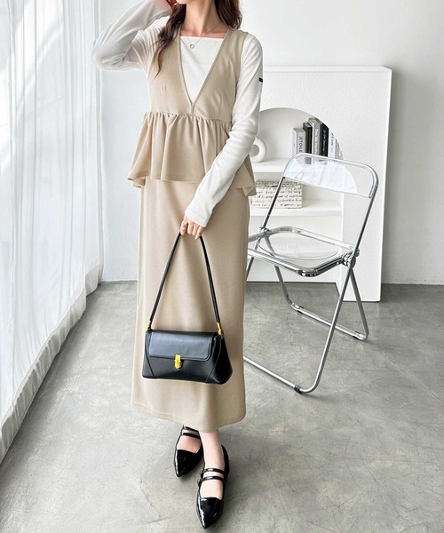 GeeRA（ジーラ）の「楽ちん！ペプラムジャンパースカート（ジャンパースカート・レディース・ベージュ/チャコール/ブラック・MEDIUM/LARGE/X-LARGE）」の12枚目の写真