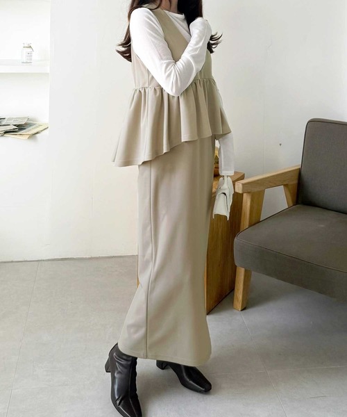 GeeRA（ジーラ）の「楽ちん！ペプラムジャンパースカート（ジャンパースカート・レディース・ベージュ/チャコール/ブラック・MEDIUM/LARGE/X-LARGE）」の21枚目の写真