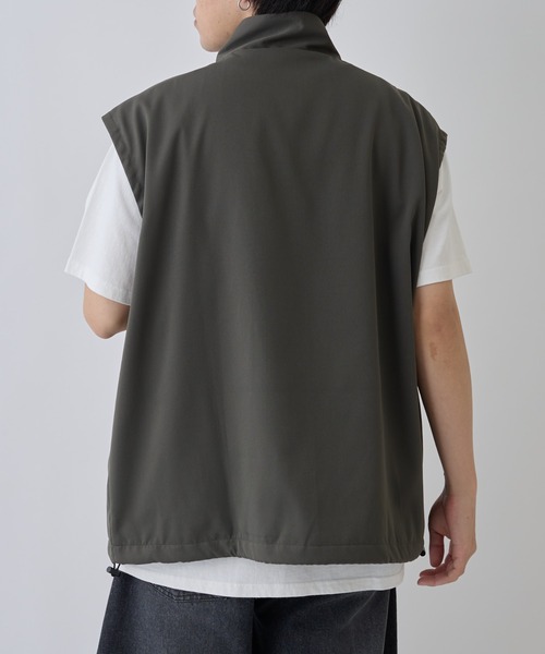 COLONY 2139（コロニートゥーワンスリーナイン）の「スタンドスケーターベスト（ベスト・メンズ・チャコールグレー/ブラック・MEDIUM/LARGE）」の9枚目の写真