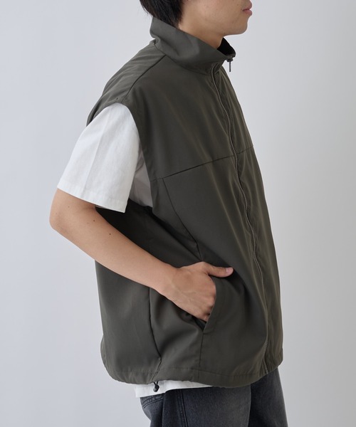 COLONY 2139（コロニートゥーワンスリーナイン）の「スタンドスケーターベスト（ベスト・メンズ・チャコールグレー/ブラック・MEDIUM/LARGE）」の10枚目の写真