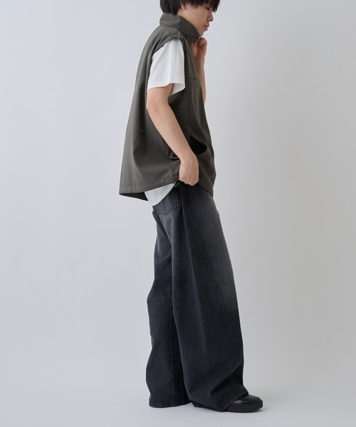 COLONY 2139（コロニートゥーワンスリーナイン）の「スタンドスケーターベスト（ベスト・メンズ・チャコールグレー/ブラック・MEDIUM/LARGE）」の18枚目の写真