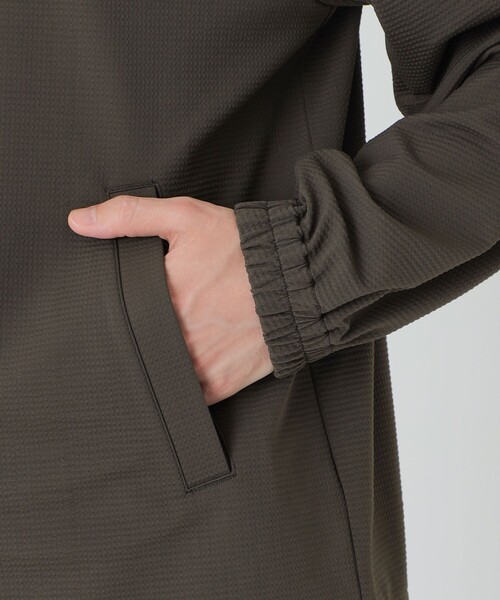 BLACK LABEL CRESTBRIDGE（ブラックレーベル・クレストブリッジ）の「【BLACK lab.×Admiral】バックグリッドトリコットコーチジャケット（ブルゾン・メンズ・グリーン系その他7/ブラック・L/M）」の14枚目の写真