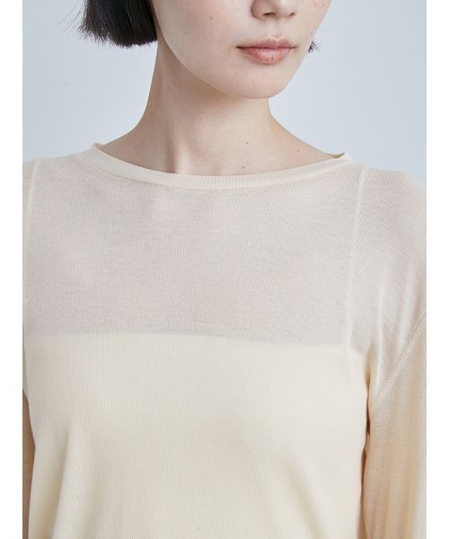 MIESROHE（ミースロエ）の「クルーネックテレコ長袖トップス（Tシャツ/カットソー・レディース・クリーム/レッド/ホワイト・F）」の4枚目の写真