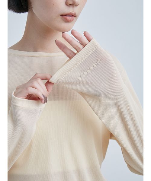 MIESROHE（ミースロエ）の「クルーネックテレコ長袖トップス（Tシャツ/カットソー・レディース・クリーム/レッド/ホワイト・F）」の5枚目の写真