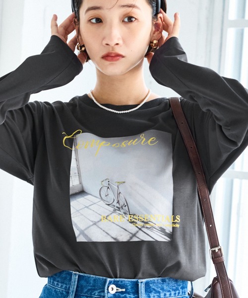 VIS（ビス）の「フォト＆ロゴアソートロングスリーブTシャツ（Tシャツ/カットソー・レディース・ホワイト/ホワイト系その他/キナリ/チャコールグレー・FREE）」の4枚目の写真