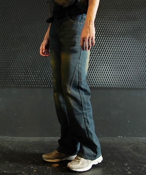 Beno(ビーノ)の「ユーズド加工ストレートデニム(デニムパンツ・メンズ・ブルー/ブラック・MEDIUM/LARGE/X-LARGE)」の7枚目の写真